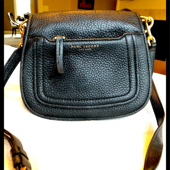 Marc Jacobs Handbags - Marc Jacobs Empire City Mini Messenger Crossbody